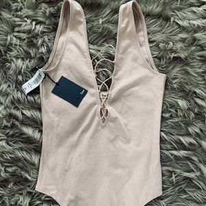 NWT Aritzia Wilfred Free Bodysuit